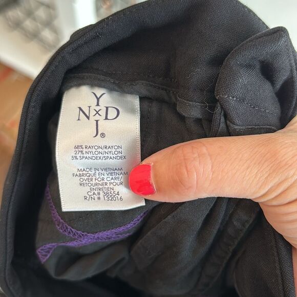 NYDJ Women’s black straight leg work dress pants stretch and comfortable size 12 - Picture 11 of 12